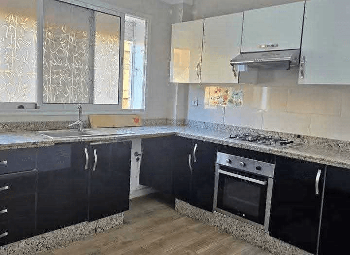 Kitchen before Relook